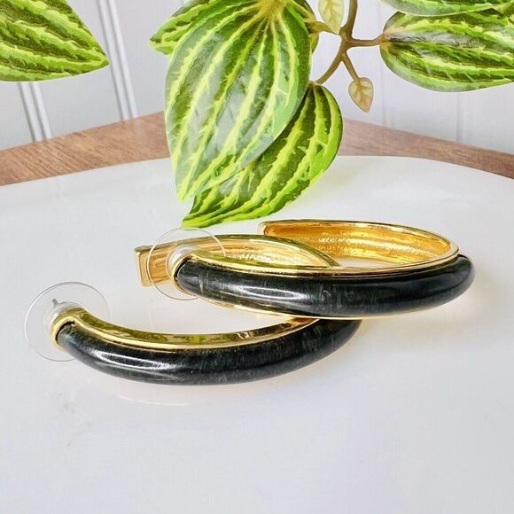 Kara Ross Black Label by Chico’s Ebony Resin Gold Tone Earrings Open Hoop NICE - Picture 1 of 10